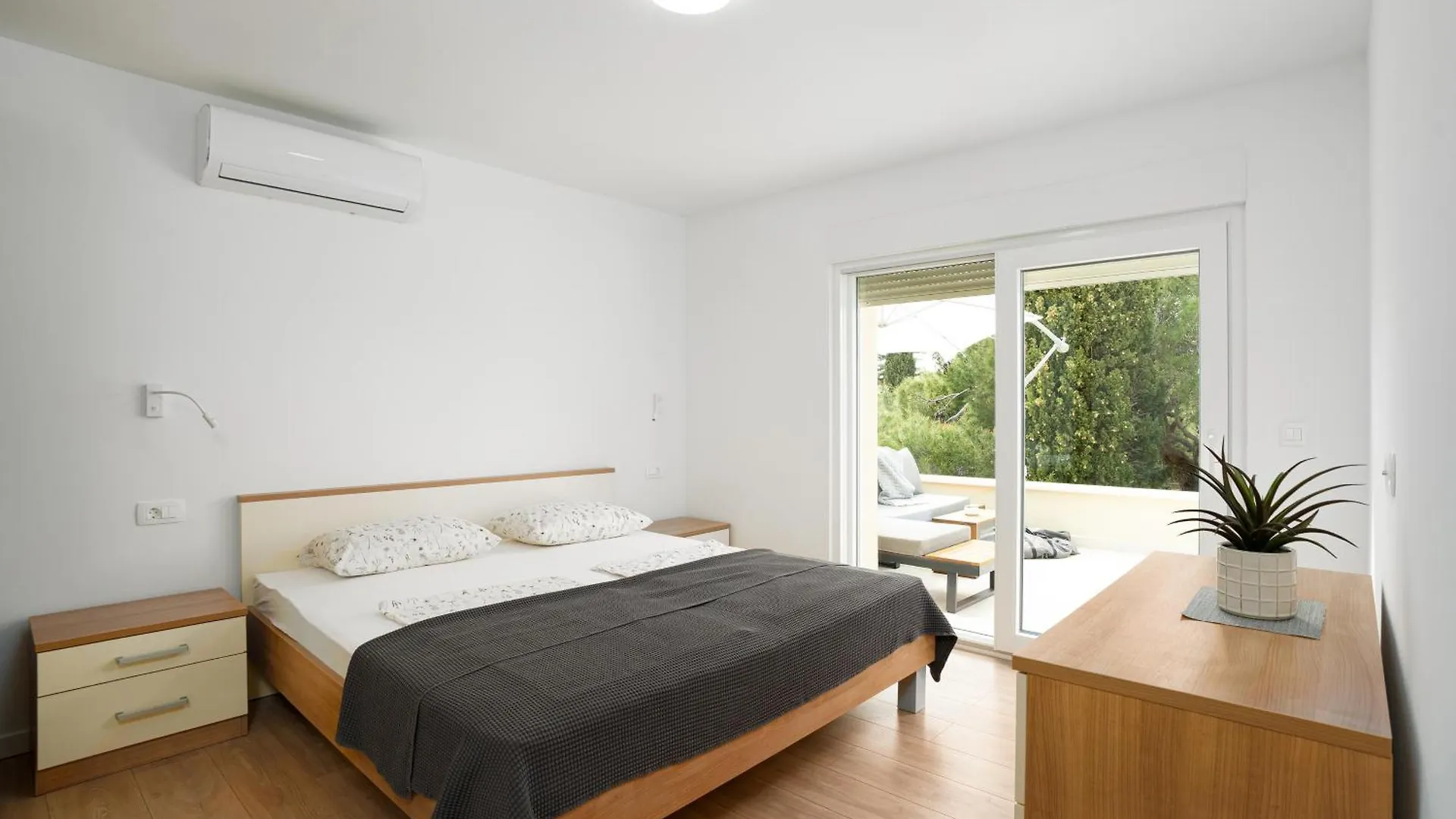 Apartments Nonni Punat