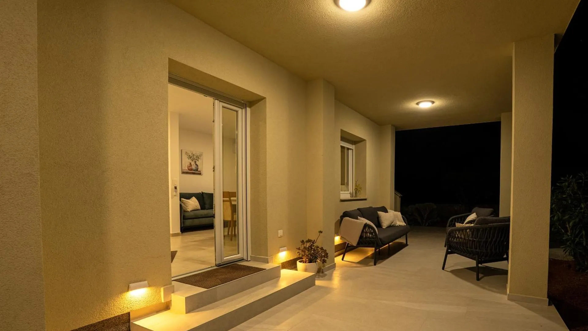 Apartments Nonni Punat