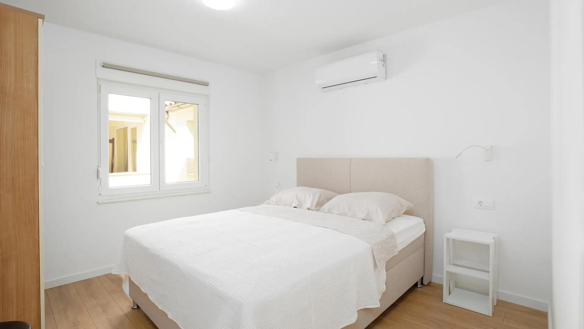 Apartments Nonni Punat 0*,